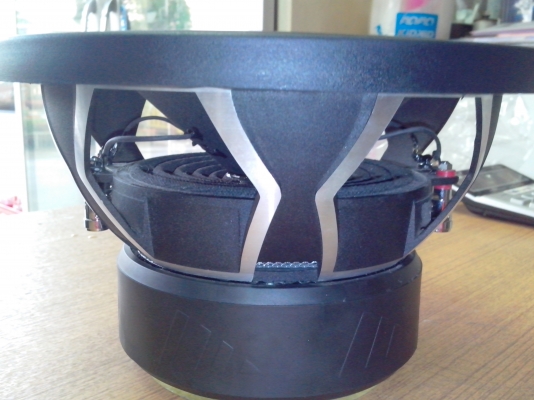 ขายดอกซับ10นิ้วมือสองของเวิร์เทค โคลงหล่อ แม่เหล็ก2ก้อน มีดอกเดียว