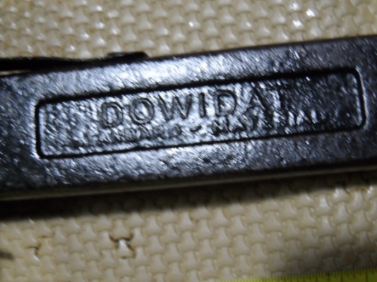 คอม้าDOWIDAT 24นิ้วครับ ย้ำ 24 นิ้ว นะครับ ตัวใหญ่เลยครับ