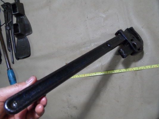 คอม้าDOWIDAT 24นิ้วครับ ย้ำ 24 นิ้ว นะครับ ตัวใหญ่เลยครับ