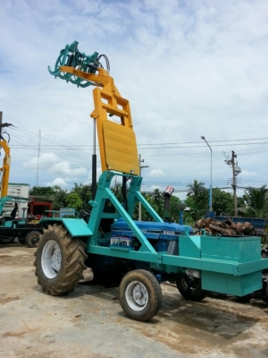 รับต่อรถคีบอ้อยคีบต่อใหม่ในราคา 275000 บาท พร้อมตัวรถเริ่มต้นที่ราคา600000พร้อมรับการใชงาน โทร085-6478699 เฮียฮุย ครับผม