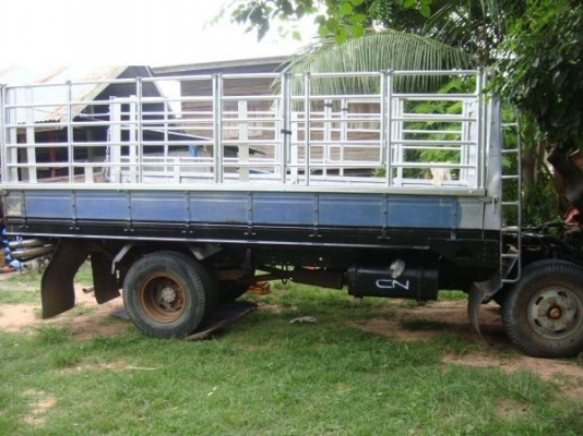 ขาย NPR 115 กระบะคาร์โก้ยาว 4.3 m คอกแป๊บ พร้อมใช้ 088-4501277