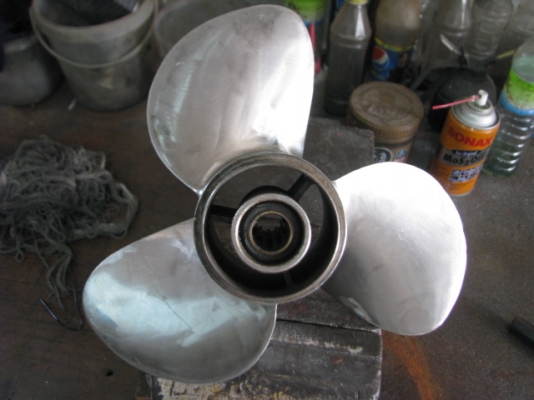 ใบแสตนเลสใส่ยามาฮ่า