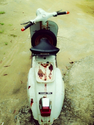 ขายเวสป้าสีเดิมโรงงาน. ไม่เคยล้ม. เครื่องดี ขายเวสป้าสีเดิมโรงงาน. ไม่เคยล้ม. เครื่องดี