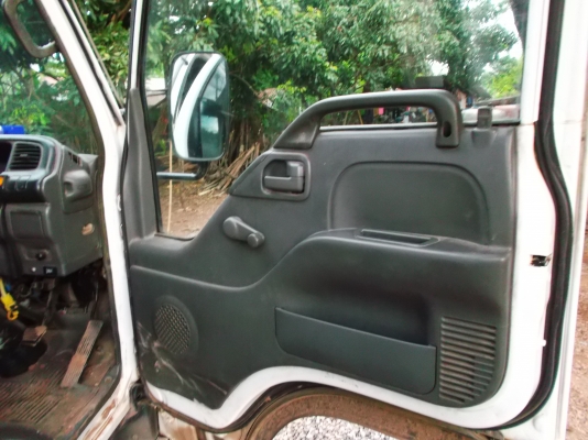 ขายด่วนรถ6ล้อNPRเครือง135แรงม้าเทอโบอินเตอยาว5เมตร