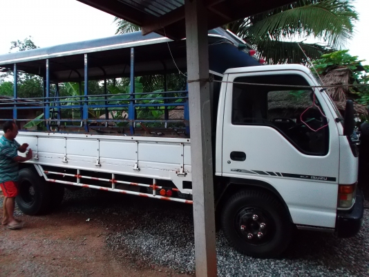 ขายด่วนรถ6ล้อNPRเครือง135แรงม้าเทอโบอินเตอยาว5เมตร