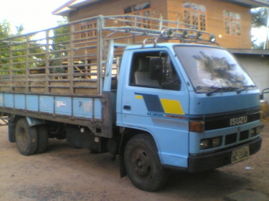 ขายNKR 110 แรงรถห้างแท้ปี35