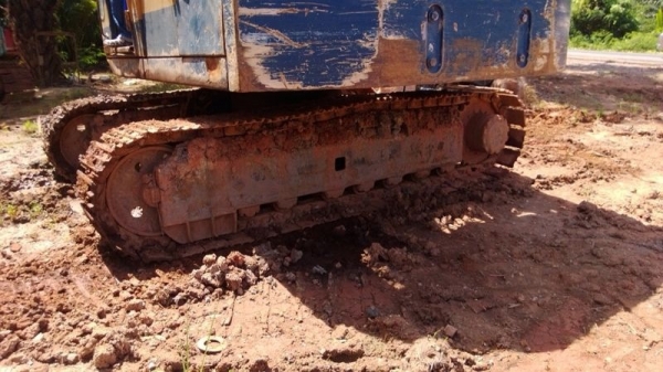 รถแบคโฮ KOMATSU 120 - 2 สนใจติดต่อ 081 - 6079515 รถแบคโฮ KOMATSU 120 - 2 สนใจติดต่อ 081 - 6079515