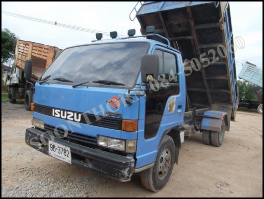ขายด่วน รถบรรทุก 6 ล้อดั้ม ISUZU NPR66  120 แรง รถสภาพเดิมๆ สวยพร้อมใช้งาน ราคาสุดคุ้ม