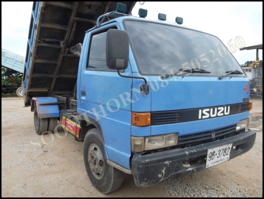 ขายด่วน รถบรรทุก 6 ล้อดั้ม ISUZU NPR66  120 แรง รถสภาพเดิมๆ สวยพร้อมใช้งาน ราคาสุดคุ้ม