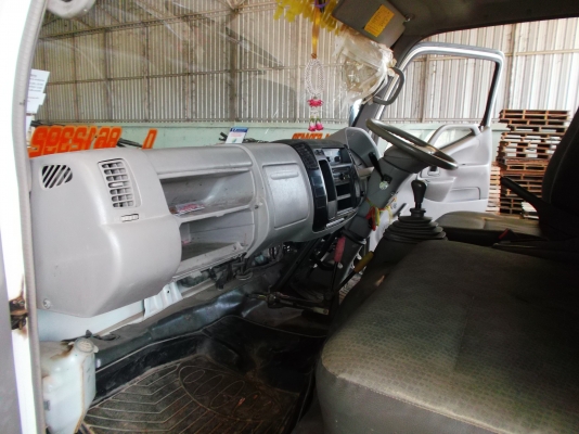 ขายด่วนรถ6ล้อครั้มHINOดูโท้เครือง136แรงม้าปี51