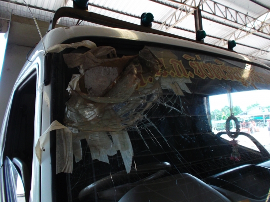 ขายด่วนรถ6ล้อครั้มHINOดูโท้เครือง136แรงม้าปี51