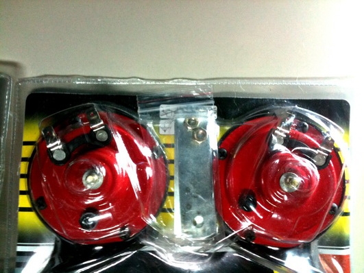 แตรคู่เสียงรถยุโรป นุ่มหู เสียงดังชัด HaoerHorn 60B LOW12V 410Hz