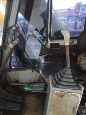 Kobelco SK120- 045  ไฟฟ้าครึ่งท่อน เอกสาร Inv ช่วงล่างเต็ม พร้อมใช้