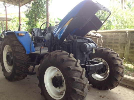 ขายด่วน!!!รถไถ New Holland TL 5050 สภาพสวยค่ะ พร้อมใช้งาน