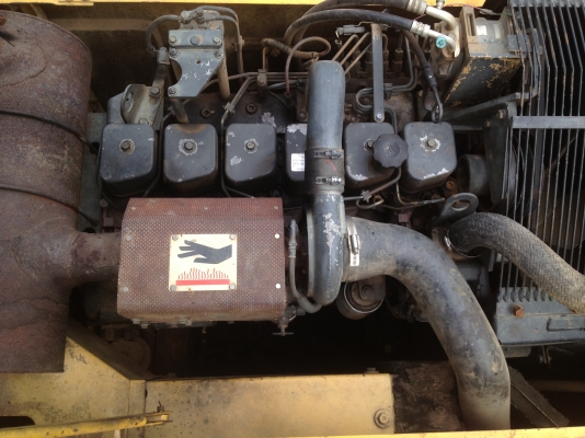 ขายรถแม็คโคร    KOMATSU