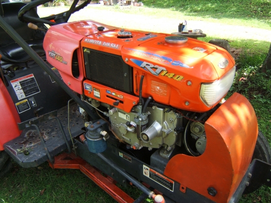 คูโบค้า KRT 140 นั่งขับ PTO พร้อมใบดันดินและผาน3 คูโบค้า KRT 140 นั่งขับ PTO พร้อมใบดันดินและผาน3