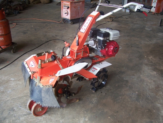 รถพรวนดินนีจีโน่ รุ่น650 รถพรวนดินนีจีโน่ รุ่น650