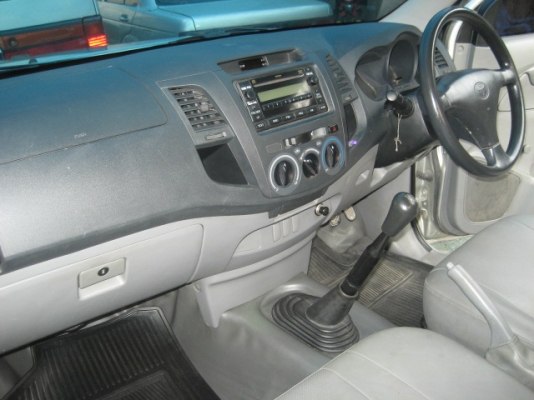 วีโก้2.7 ngv3ถังใต้ท้อง