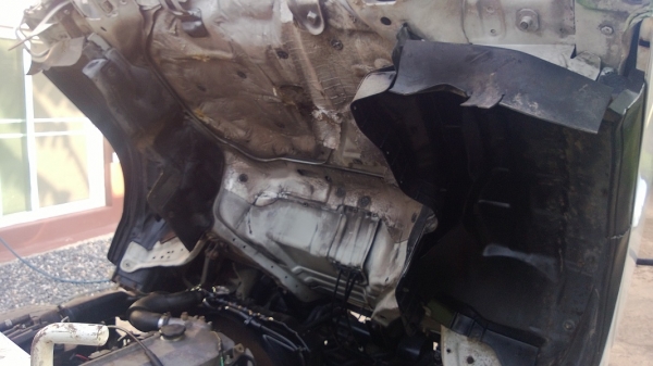 ขายรถที่บ้านพร้อมใช้ ทะเบียนครบ พร้อมโอน ปี05 ป้ายเล็กไม่ติดเวลา เครื่อง 4HG1  LPG แท้ๆ โรงงานแน่นๆ 135 แรงม้าเกียใหญ่คัทซี  NKR 71 E หกล้อใหญ่บึ้กๆ สวยทั้งเส้น