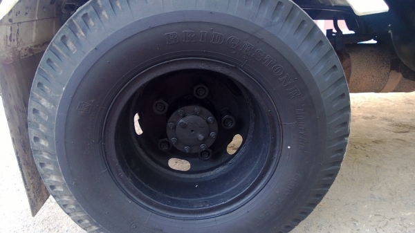 ขายรถที่บ้านพร้อมใช้ ทะเบียนครบ พร้อมโอน ปี05 ป้ายเล็กไม่ติดเวลา เครื่อง 4HG1  LPG แท้ๆ โรงงานแน่นๆ 135 แรงม้าเกียใหญ่คัทซี  NKR 71 E หกล้อใหญ่บึ้กๆ สวยทั้งเส้น