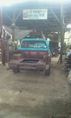 ต้องการซื้อกระบะโตโยต้า ฮีโร ทั้งลูกครับ หรือฝาท้ายก็ได้ครับ ใครมีช่วยโทรบอกด้วนครับ