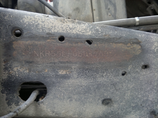 ขายรถ ISUZU NKR55L เครื่อง 4BE1 รถประกอบ กระบะคาร์โก้