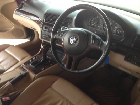 รถบ้านใช้เอง BMW SERIES 318i ปี 2547 เครื่องเบนซิน 2000cc สีดำ เกียร์อัตโนมัติ ,เบรคABS , , ล้อแมกซ์
