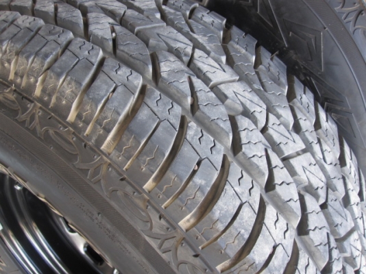 ขายกระทะล้อ 15 ยาง 31AT 5 รู 114.3 ใส่วีโก้ ไมตี้ จิ๊ปเชอโรกี ขายกระทะล้อ 15 ยาง 31AT 5 รู 114.3 ใส่วีโก้ ไมตี้ จิ๊ปเชอโรกี