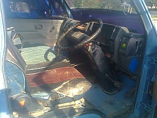 ขายรถ 6 ล้อดัมพ์ ISUZU NKR 88 แรงม้ารถห้างแท้ ปี 2547 ขนาดยาง 700-15 คัสซี NKR55EU5M-7120749 ราคา 380000
