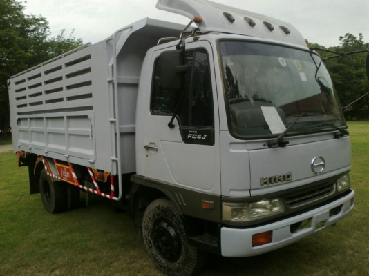 ขายหกล้อดัมพ์ HINO FC4J ปี44  เครื่อง 145 แรง กระบะยาว 4.20 x 2.30 เมตร กุตระแกรงเหล็ก ซัซซี่สวย ยางดี แอร์เย็น ใช้น้อย 930,000