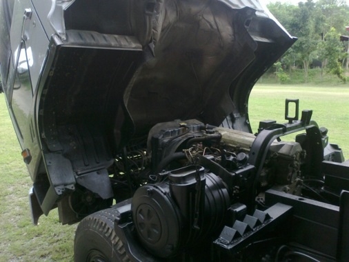 ขายหกล้อดัมพ์ HINO FC4J ปี44  เครื่อง 145 แรง กระบะยาว 4.20 x 2.30 เมตร กุตระแกรงเหล็ก ซัซซี่สวย ยางดี แอร์เย็น ใช้น้อย 930,000