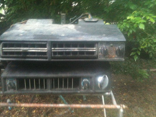 ขายตู้แอร์มือสอง ตู้ละ 700 บาท ตู้ยาวขาย 1,500 บาท ขายตู้แอร์มือสอง ตู้ละ 700 บาท ตู้ยาวขาย 1,500 บาท