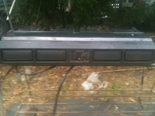 ขายตู้แอร์มือสอง ตู้ละ 700 บาท ตู้ยาวขาย 1,500 บาท