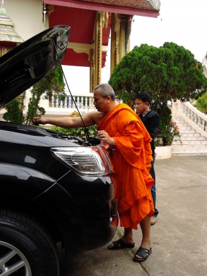 ขายดาวน์รถกระบะวีโก็แชมป์ 4 ประตู