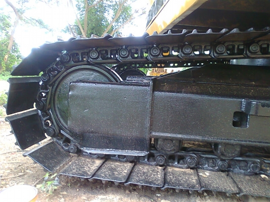 ขาย..รถแบคโฮ CAT E200 B เครื่องดี ปั้มดี รถเก็บสวยให้ทั้งคัน มีทะเบียน รถสวย ราคาประหยัด.