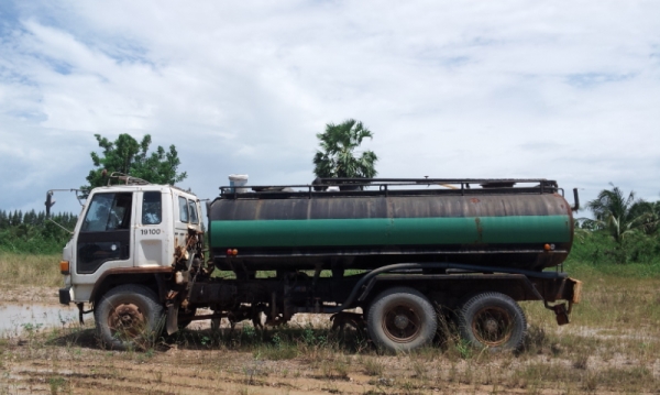 ขายรถน้ำ อีซูซุ Rocky 210 คัซซีไม่สวย ขายถูก