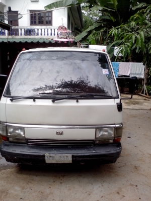 รถบ้านหัวดง เครื่อง 2L ดีเซลสุดประหยัด ไม่มีผุ พร้อมใช้งานครับ