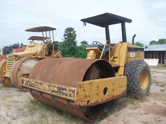 ขายรถบด ล้อเรียบ สองเพลา CAT563 C รถออกห้างเมโทรฯ