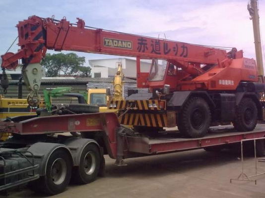 รถแบคโฮ มือสอง นำเข้าจากญี่ปุ่น