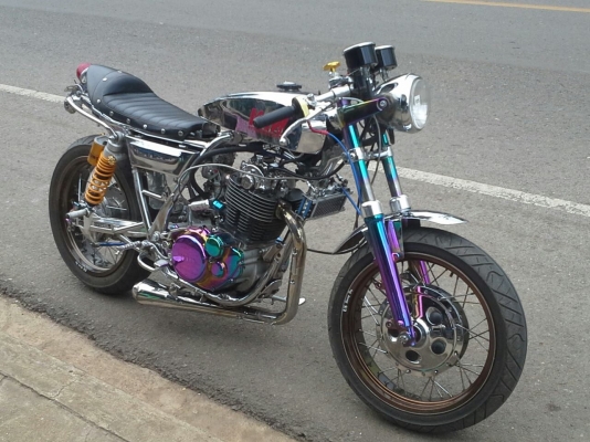 ขาย SR400 เลขเต็ม ขายราคา80000 หรือแลกSR เดิมๆกับCB400แพงไปขออภัยนะครับ รถอยู่ จ.สุโขทัย โทร 0823987 ขาย SR400 เลขเต็ม ขายราคา80000 หรือแลกSR เดิมๆกับCB400แพงไปขออภัยนะครับ รถอยู่ จ.สุโขทัย โทร 0823987
