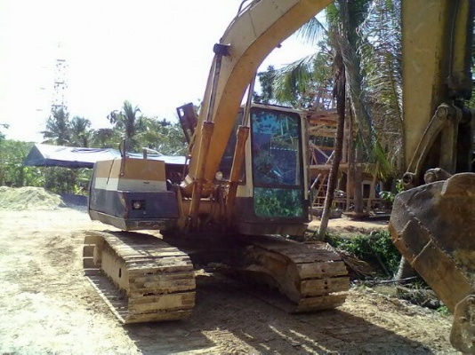 PC100-5 สภาพดี สวยใช้ได้...