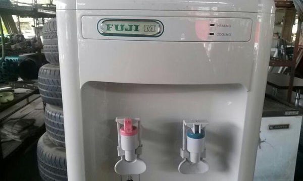 ตู้กดน้ำ ร้อน-เย็น fuji m ตู้กดน้ำ ร้อน-เย็น fuji m
