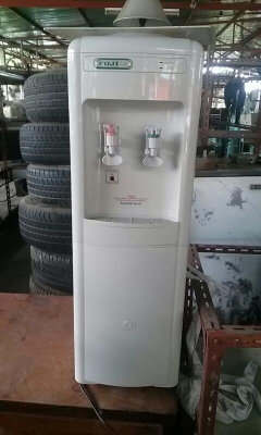 ตู้กดน้ำ ร้อน-เย็น  fuji m