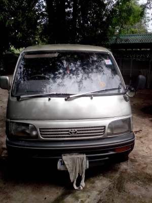 ขายรถตู้บ้านหัวดง TOYOTA HIACE วาง J ติด LPGขาย125,000