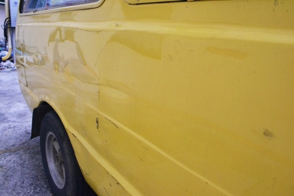 ขายรถตู้ TOYOTA HIACE 20 หน้าแตงโม (65,000 บาท)