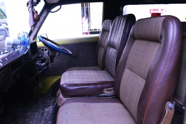 ขายรถตู้ TOYOTA HIACE 20 หน้าแตงโม (65,000 บาท)