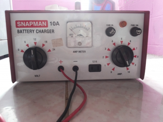 ขายตู้ชารัจทองแดงแท่ 6v.12v24vใช้รถยนใด้