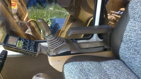 ขายรถแมคโค KOMATSU PC200-5 ไฟฟ้า