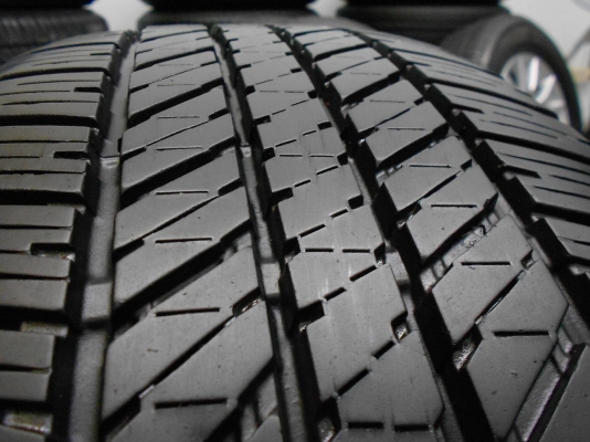 ขายล้อแม็ก Mitsubishi Pajero sport ขอบ 17 พร้อมยางบริดสโตน 265/65/17 ปี 12/เทิร์นได้-ใส่ฟรีค่ะ