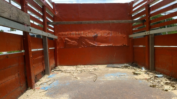 ขายรถ6ล้อคอก  HINO FB 112